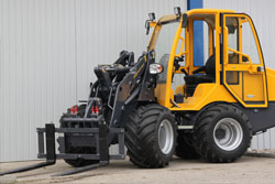 Eurotrac-Hoflader-W13-f
